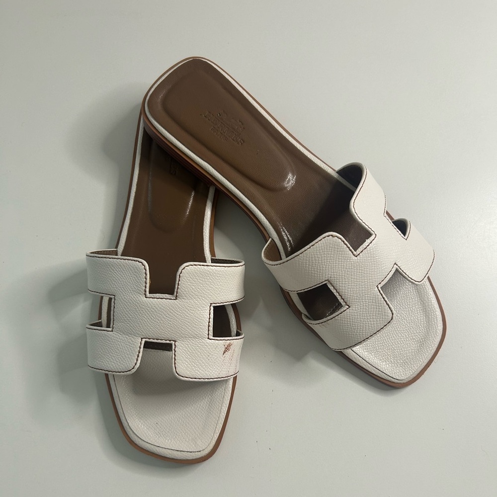 Hermès Oran White Sandal - Picture 5 of 12